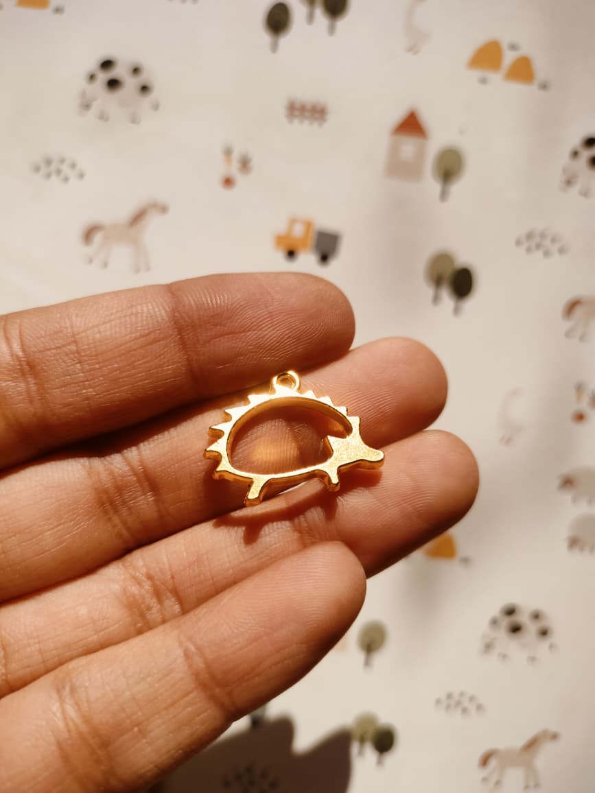 Hedgehog Bezel | 16*21 mm |Pendant Charm| Resin Alloy Jewelry Making
