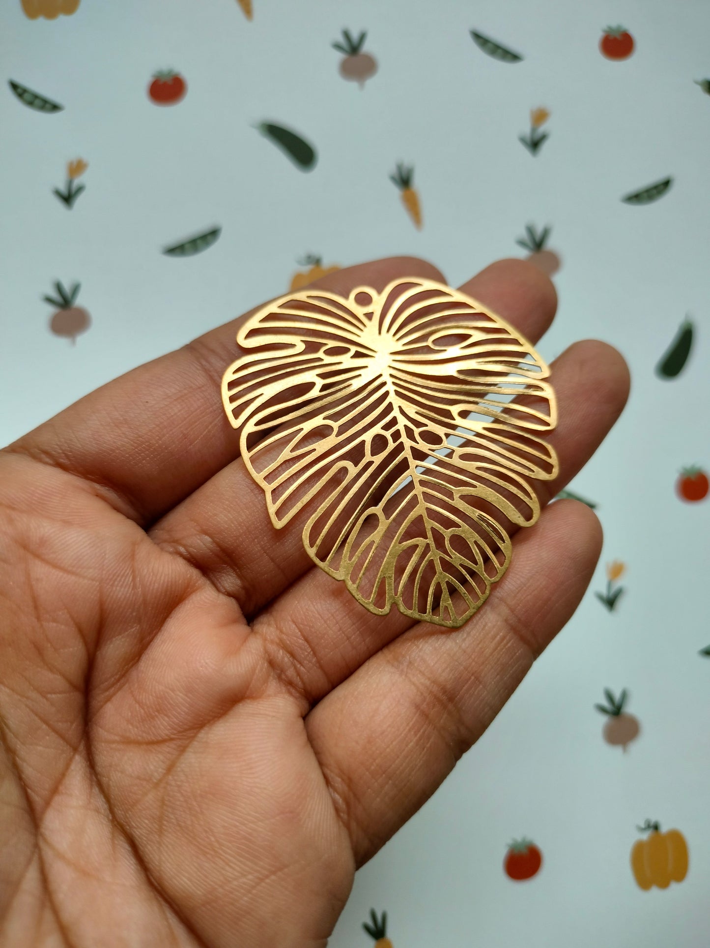 Monstera Leaf Brass Charm