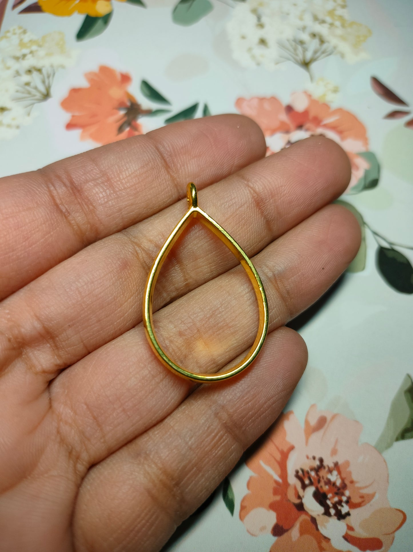 Tear Drop Bezel Gold |Pendant Charm| Resin Alloy Jewelry Making