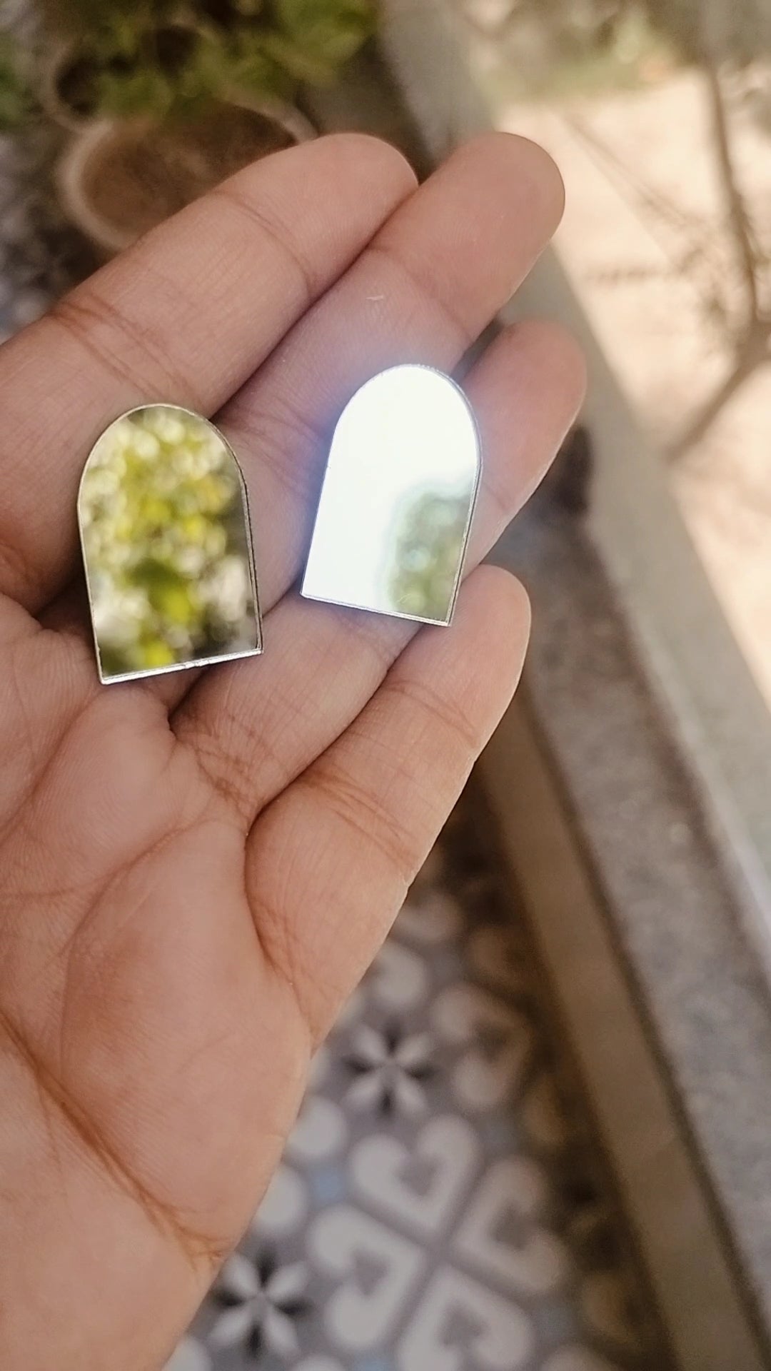 Window Acrylic Mirror Cutout 25 mm (Set of 50 pc)