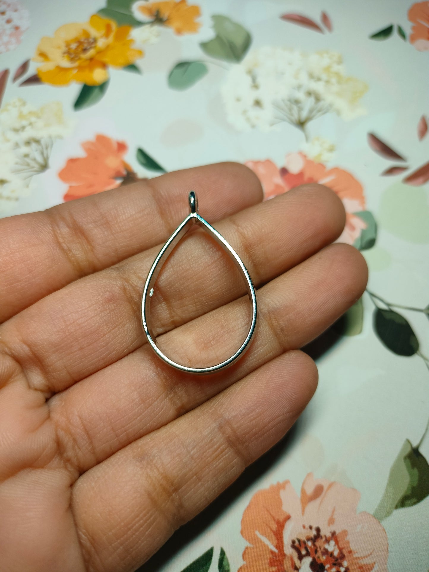 Tear Drop Bezel Silver |Pendant Charm| Resin Alloy Jewelry Making