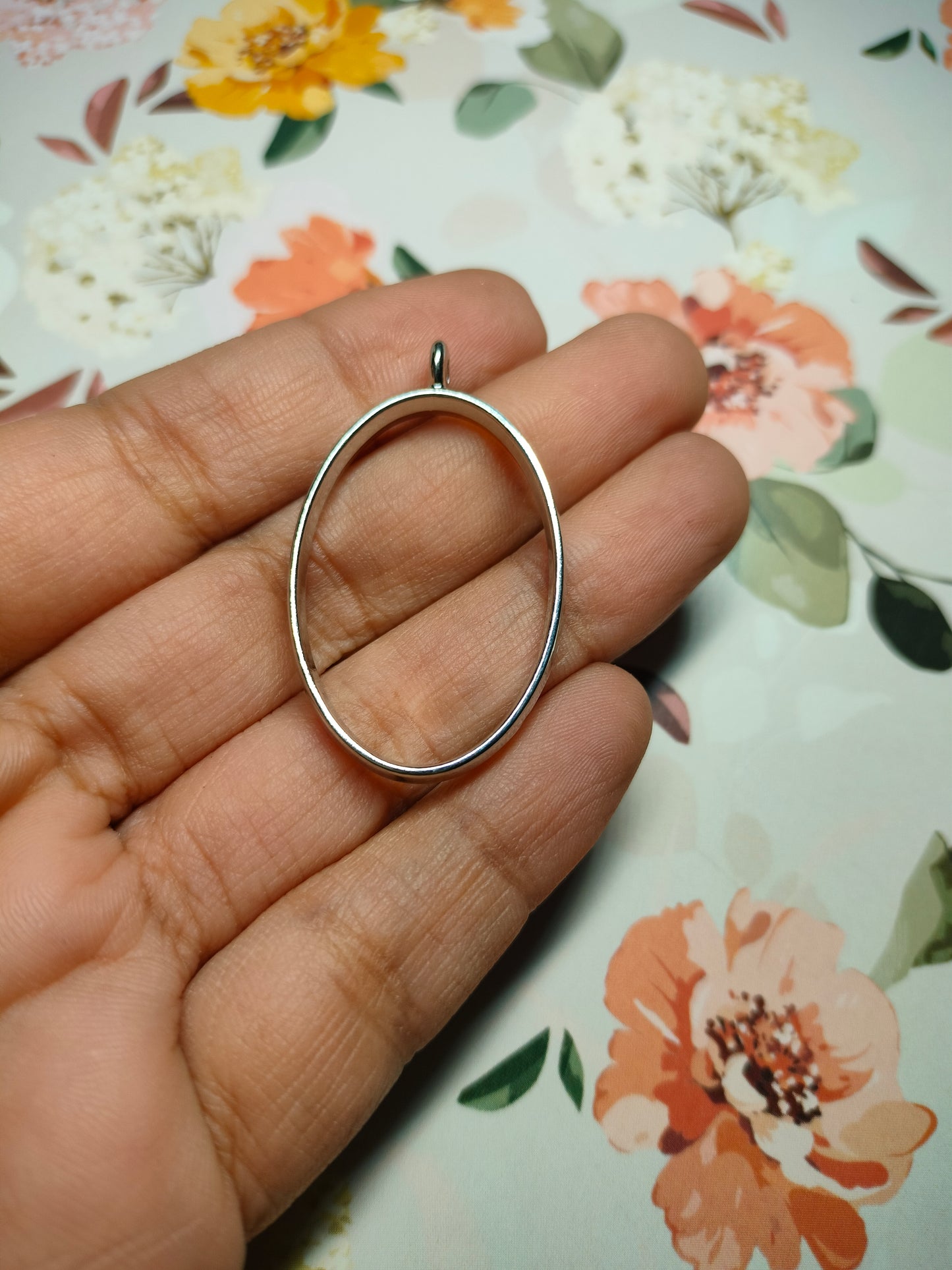 Round Bezel Silver |Pendant Charm| Resin Alloy Jewelry Making