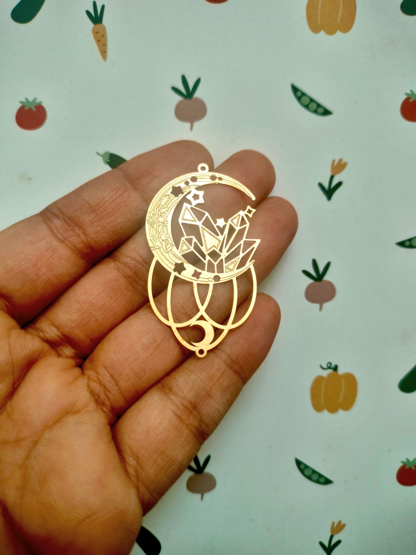 Filigree Decorative Moon Brass Charm | Moon