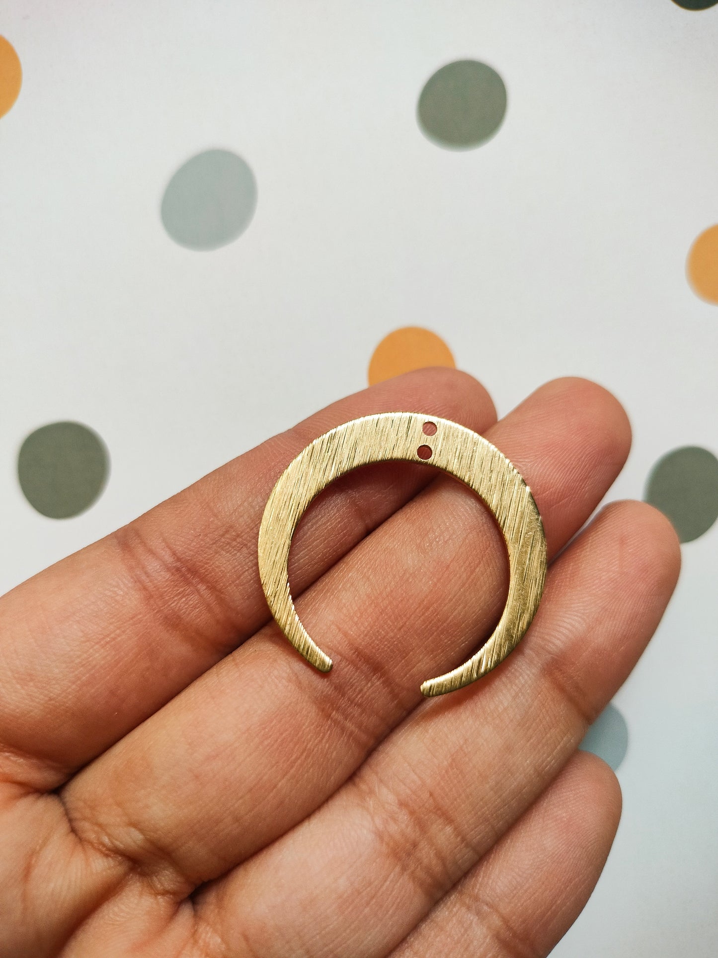 Charm Crescent Large