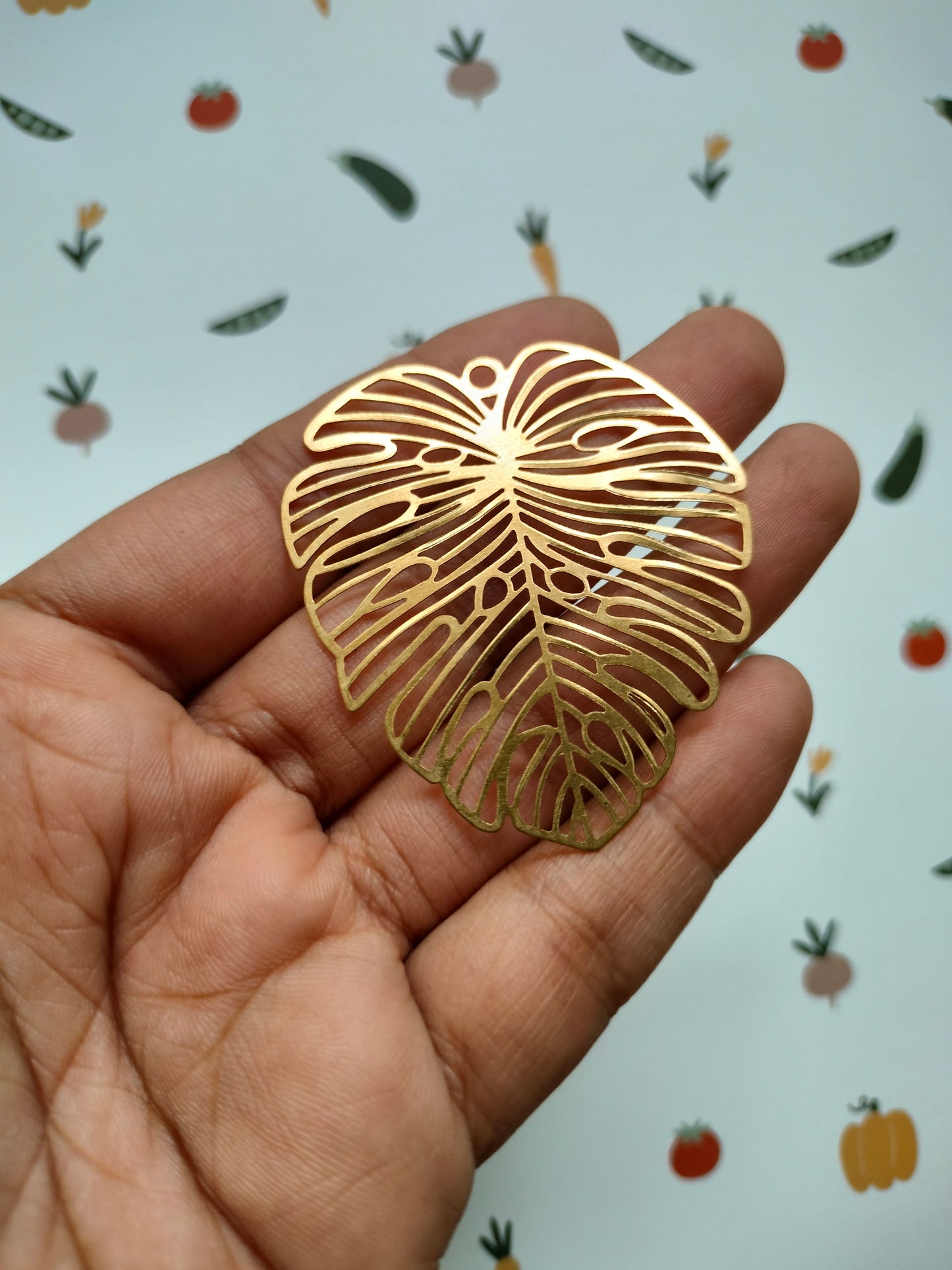 Monstera Leaf Brass Charm