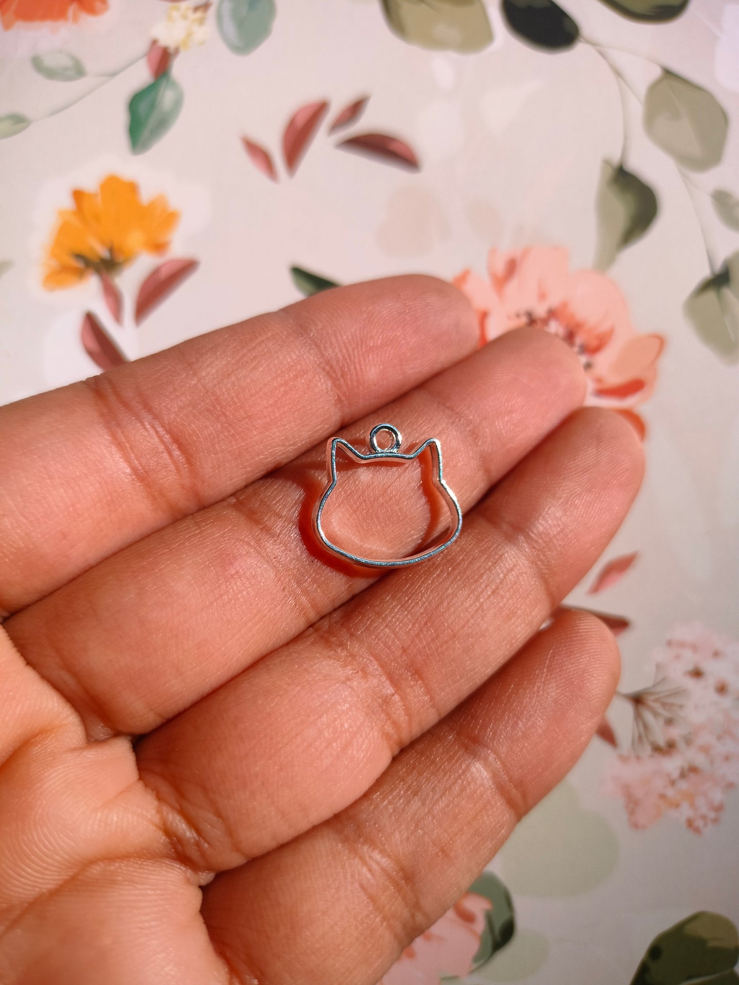 Cat Head Bezel | 15*14 mm |Pendant Charm| Resin Alloy Jewelry Marking