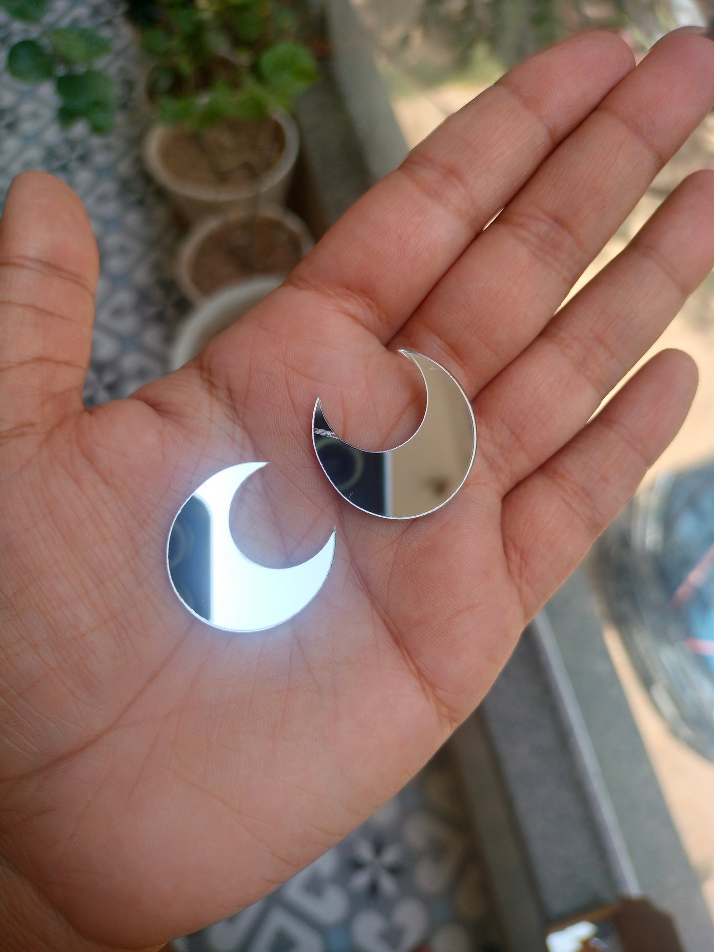 Moon Acrylic Mirror Cutout 25 mm (Set of 50 pc)