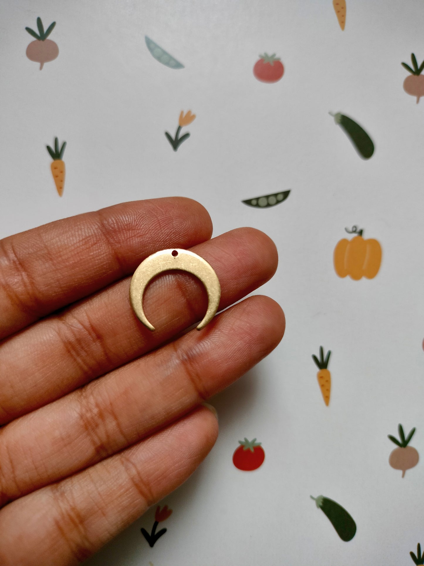 Charm Crescent Small 3