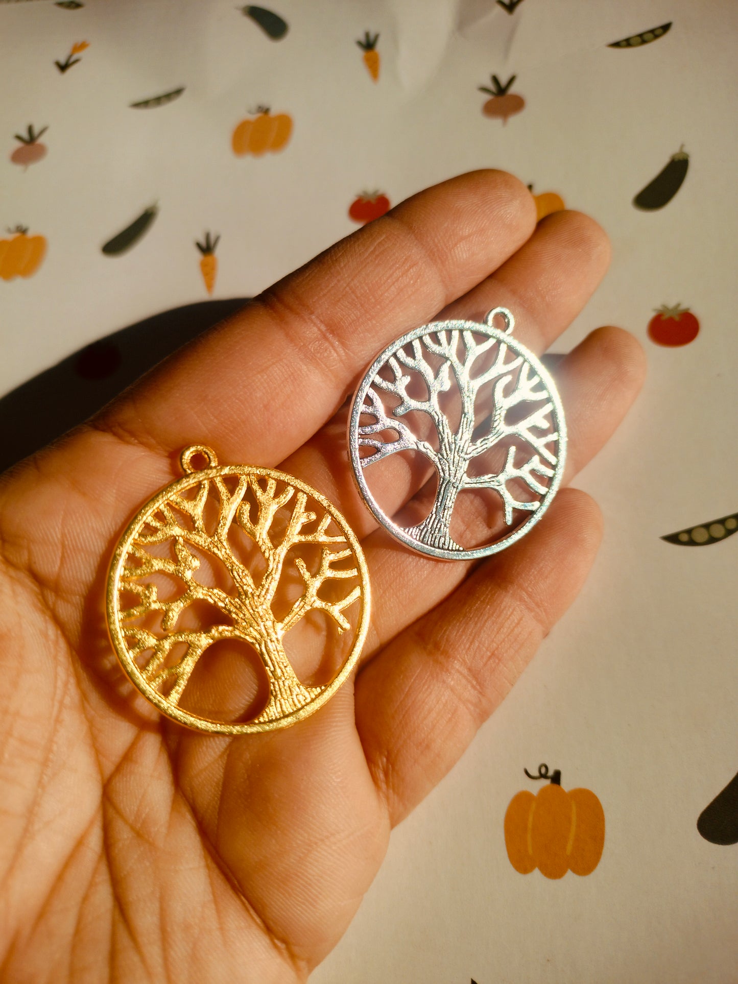 Tree of Life Alloy charm Medium |Pendant Charm| Resin Alloy Jewelry Making